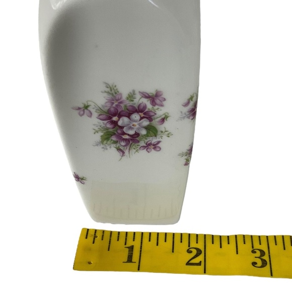 Royal Albert Bone China Sweet Violets Bud Vase Floral Gold Trim England 5” x 2” - Picture 8 of 10